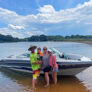 Meet your Posher, Jonathan